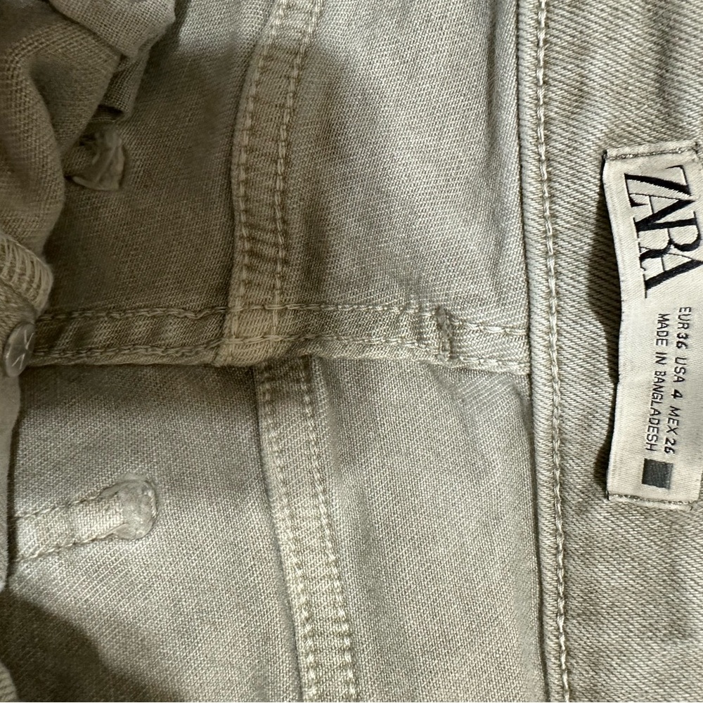 Zara Light Gray Denim Jeans